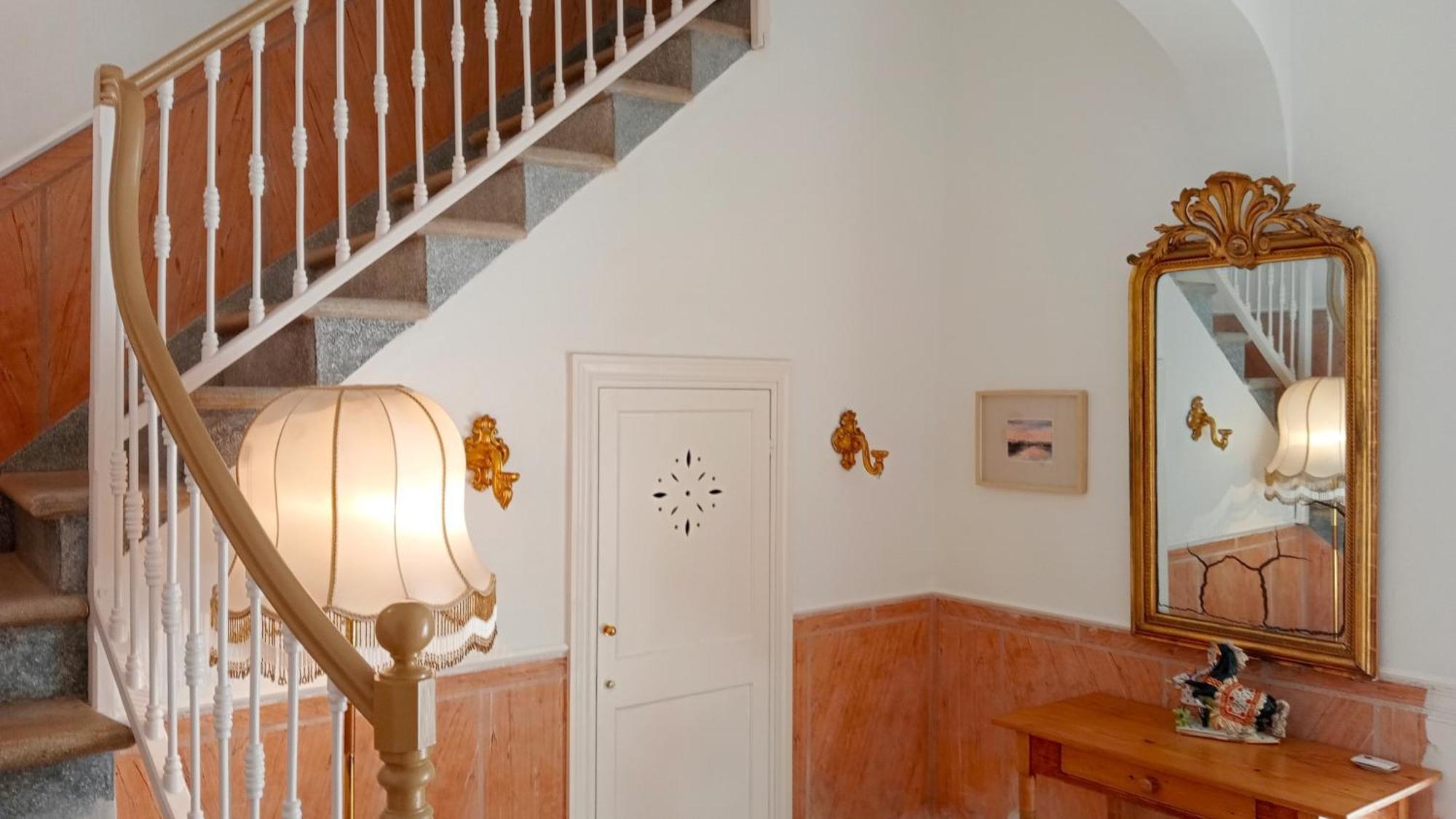 Hotel 3A Ease Of Living Ciutadella  Exteriör bild